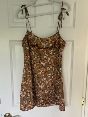 ISH Floral Tie-Shoulder Mini Dress in Brown with Pink and Green | Size Medium